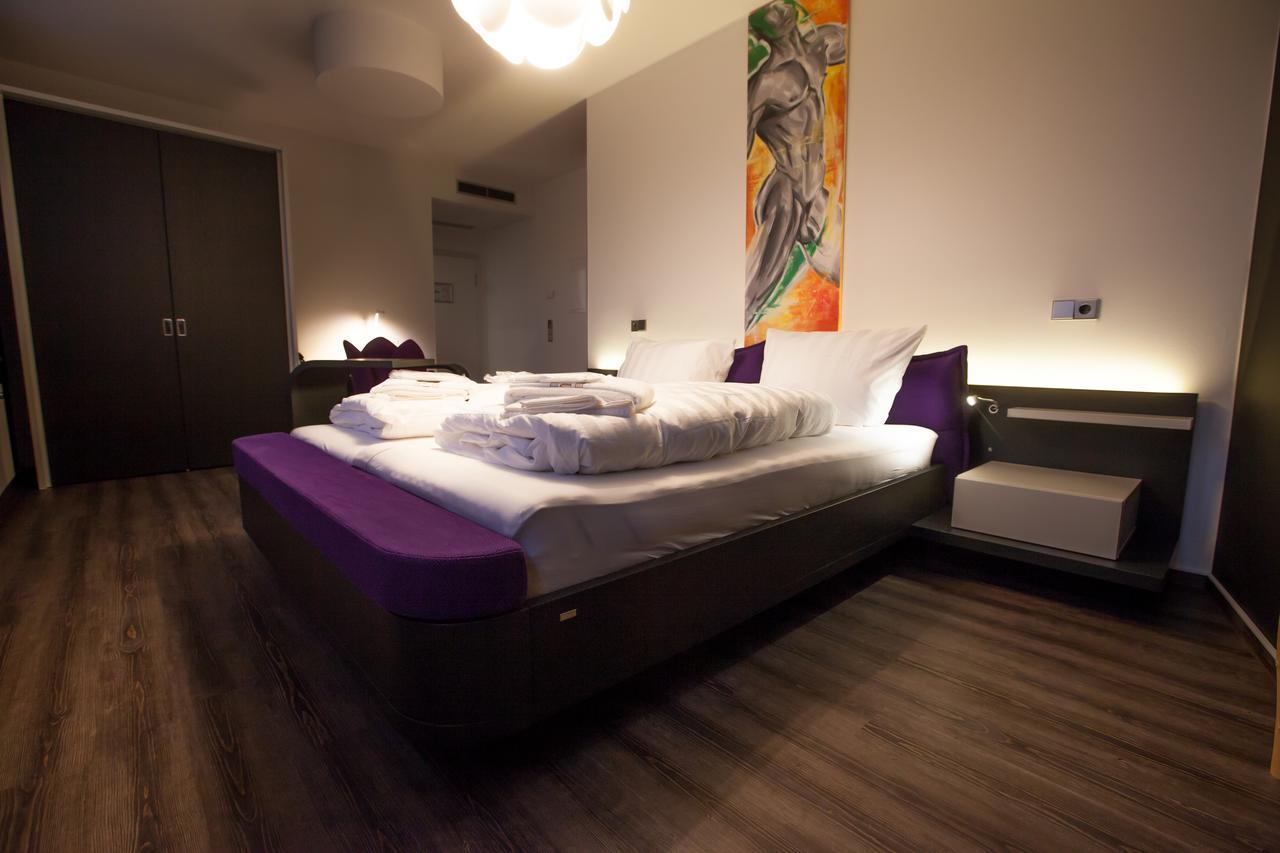 Aragon - Hotel - Garni Tangermünde Extérieur photo